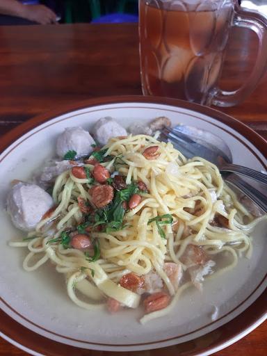 BAKSO ROSO GUMELAR