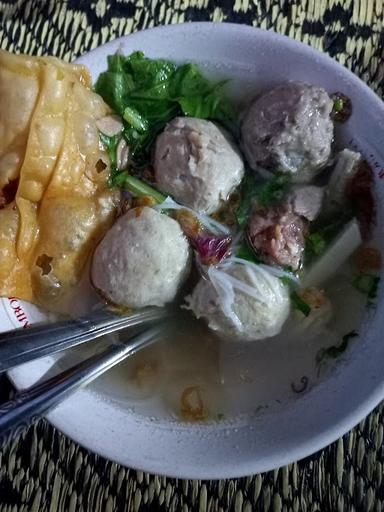 BAKSO URAT DAGING SAPI PAK SAINO