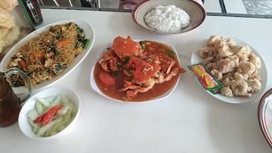 PODO MORO SEAFOOD & AYAM