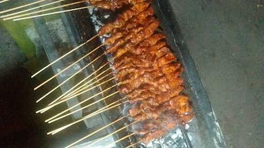 SATE AYAM CAK EDI