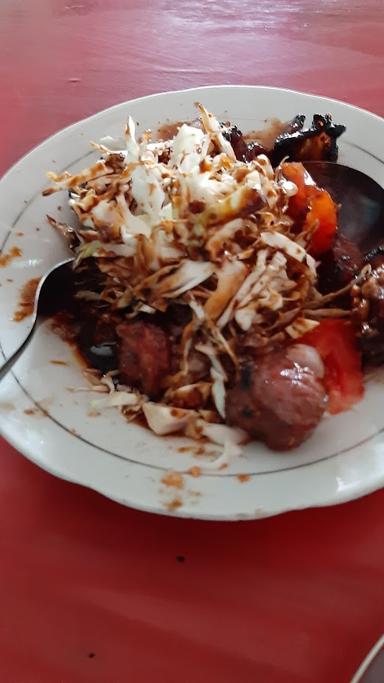 SATE KAMBING MBAK TUTIK GAPURA KLECO