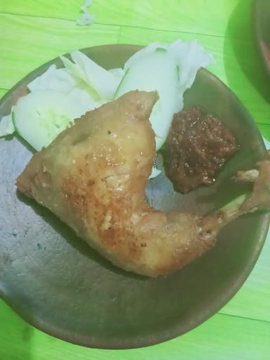 SOTO KWALI N SPESIAL AYAM PENYET DOWER