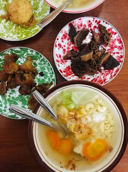Photo's Warung Bu Susi Kalitan • Spesialis Nasi Sop Empal