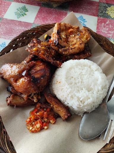 WARUNG MAKAN SUMBER RASA