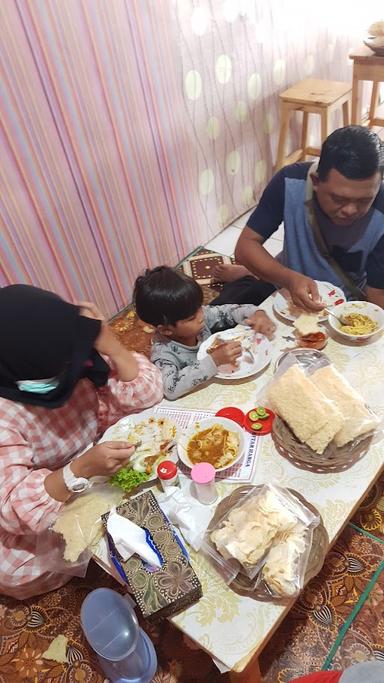 WARUNG SOP IGA & SOTO MASKIMAN (SIKHO)