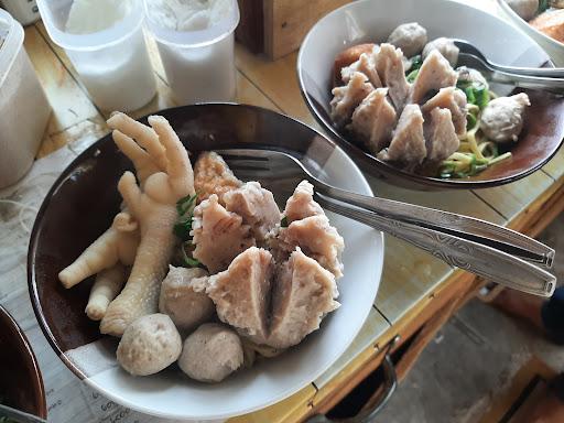 WARUNG MIE BAKSO A2 (A_TWO)