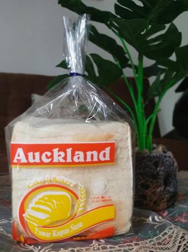 AUCKLAND BAKERY