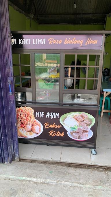 BAKSO KOTAK HJ.IKAH