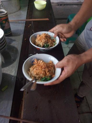 BASO TANPA NAMA SINDANG LAUT0