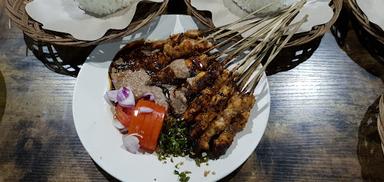 RUMAH MAKAN SATE IDOLA SINGARAJA