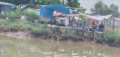 KEDAI KOPI RUMPON BARRAMUNDI PA ASEP