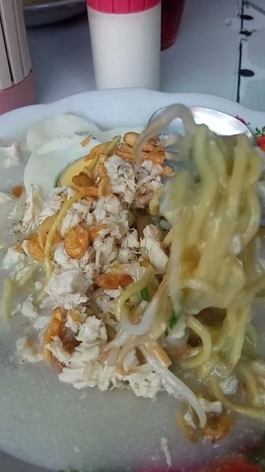 MIE KOCLOK PANJUNAN