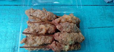 SEMPOL AYAM & SATE AYAM PRONGGOL