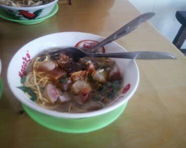 SOTO MIE DENGKIL SAPI M. KAMTO