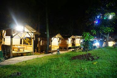 SAUNG STEAK