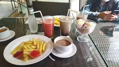 TWIG CAFE MARIBAYA RESORT