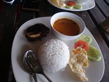 WARUNG SITINGGIL