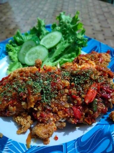 AYAM GORENG BAROKAH