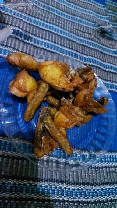 AYAM GORENG PASUNDAN