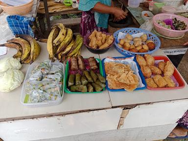 NASI KUNING IBU ANI