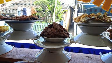 RUMAH MAKAN PADANG TALAGO MINANG