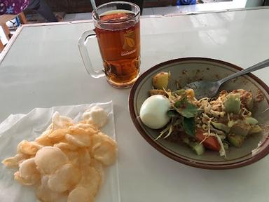 GADO-GADO BU ENDANG