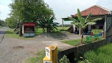 WARUNG MIE AYAM BAKSO SOTO & NASI RAMES YULIANA ANDRI