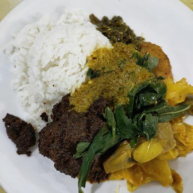 RUMAH MAKAN BUNGA RAYA