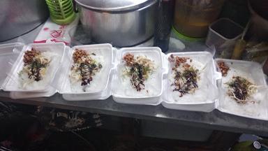 BUBUR KACANG IJO KETAN ITEM KHAS MADURA