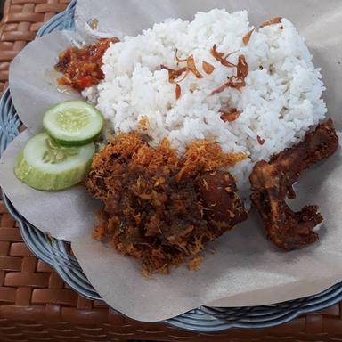 NASI BEBEK MAMA TASA