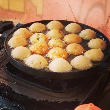 TAKOYAKI ARTIS NENG SILFI