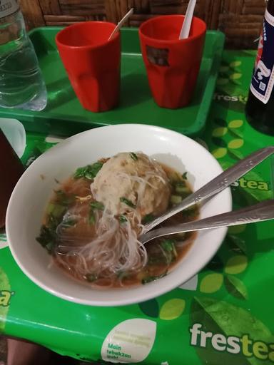 BAKSO AREMA MAS DERI