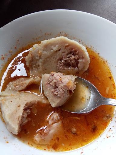 BAKSO AYAM DAN SAPI BURUJUL