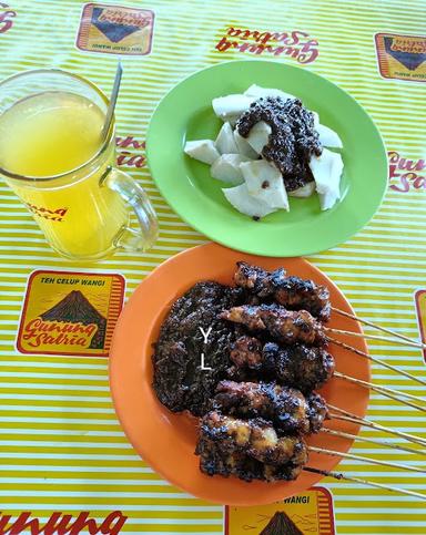 WARUNG BAHARI SATE ITIK GAMBUT