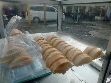 KUE PANCONG KELAPA