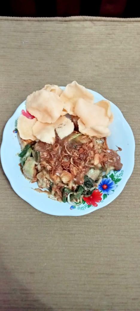 GADO GADO KAMPUNG SAWAH