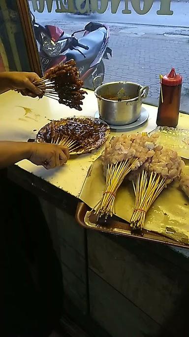 SATE TEGAL PAK CATAM