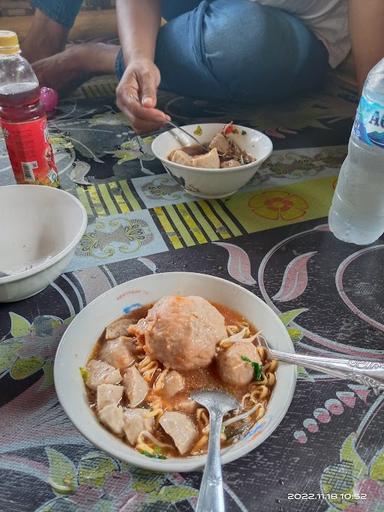 BAKSO SUPER ABAH YAYAT RANDEGAN