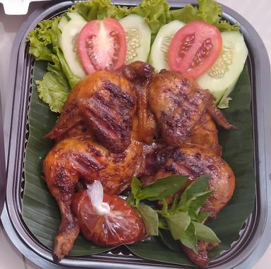 AYAM BAKAR ORGANIC - MALANG