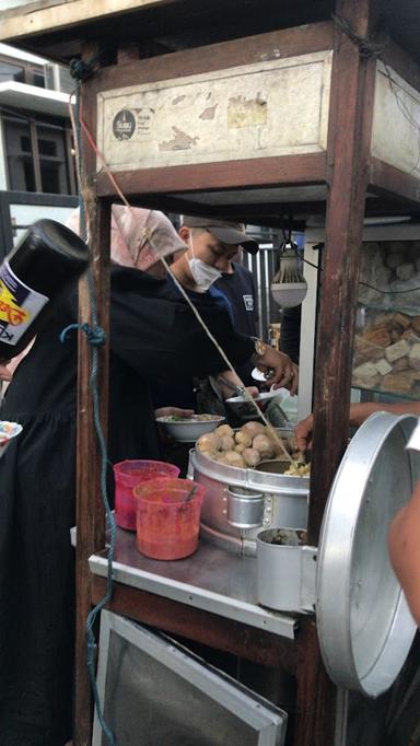 BAKSO KUAH SOTO PRASMANAN