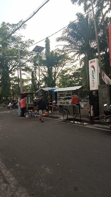 BAKSO KUAH SOTO PRASMANAN