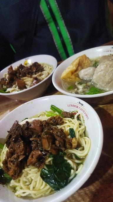 MIE AYAM&BAKSO SOLO PAK EKO