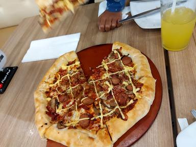 PIZZA HUT RESTORAN