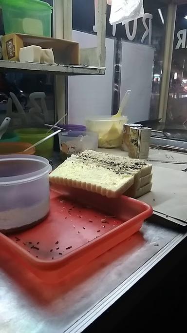 ROTI BAKAR BANDUNG BANG AAN