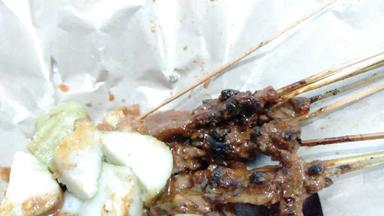 SATE AYAM DAN KAMBING CAK SA'I