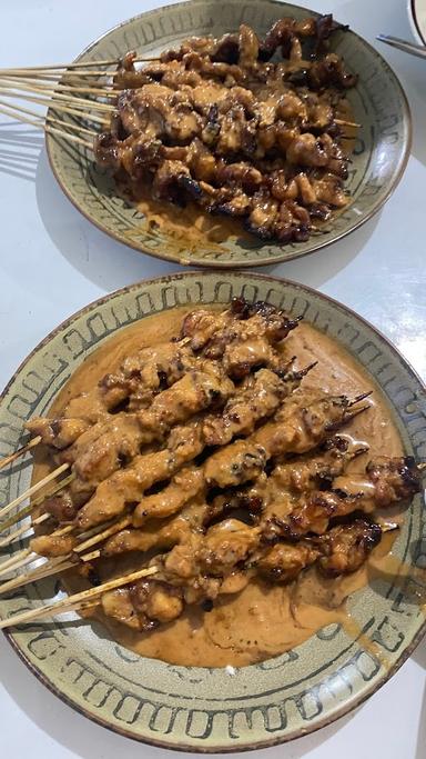 SATE AYAM PONOROGO NOLOGATEN