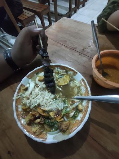 SOTO AYAM BABON PAK IMAM