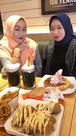 Photo's A&W