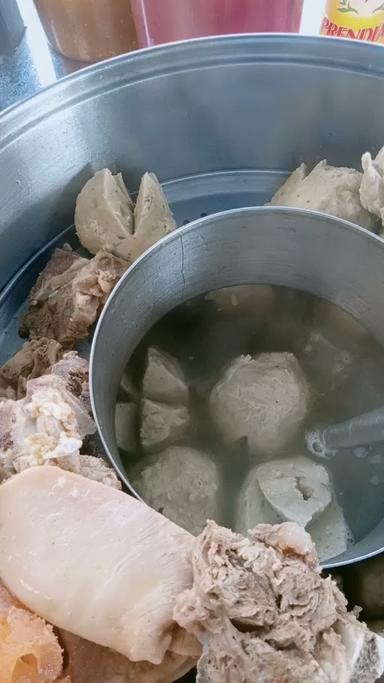 BAKSO AYAM MAS WIK