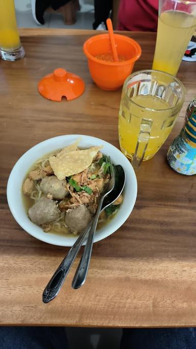 BAKSO BANG MAMAN